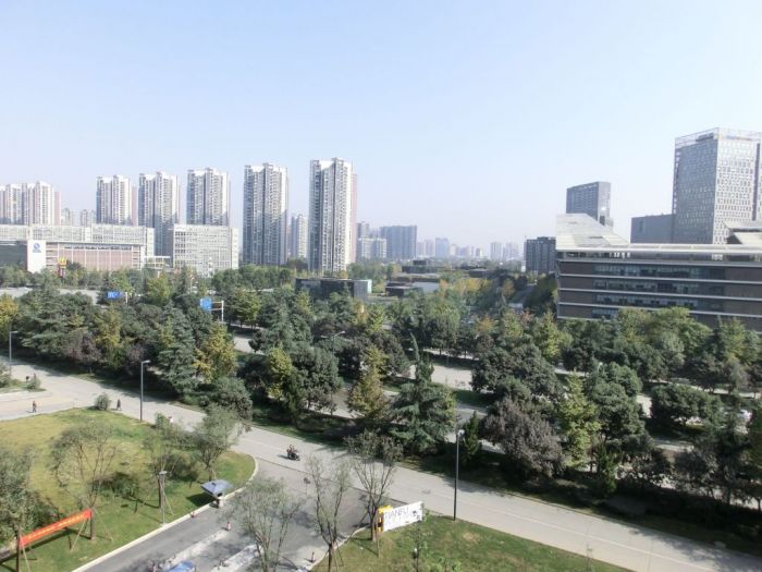 Blick aus dem B�ro bei Sonnenschein
