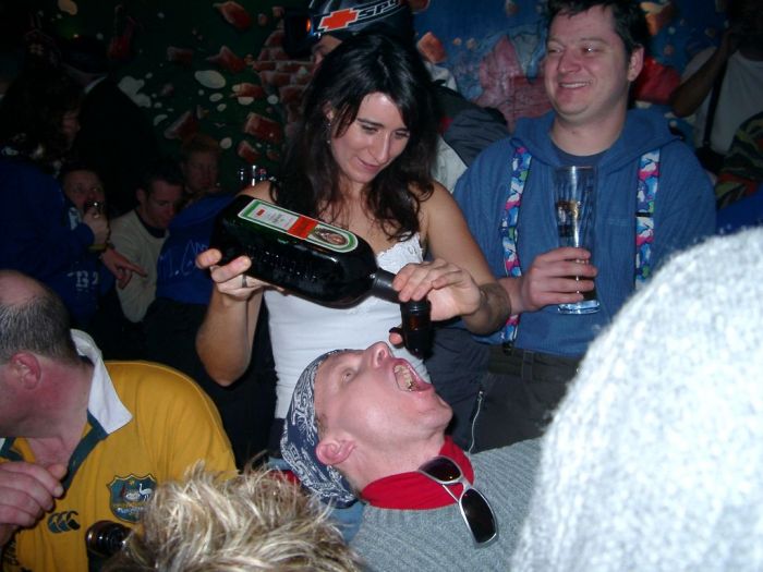 Und immer sch?n schlucken
